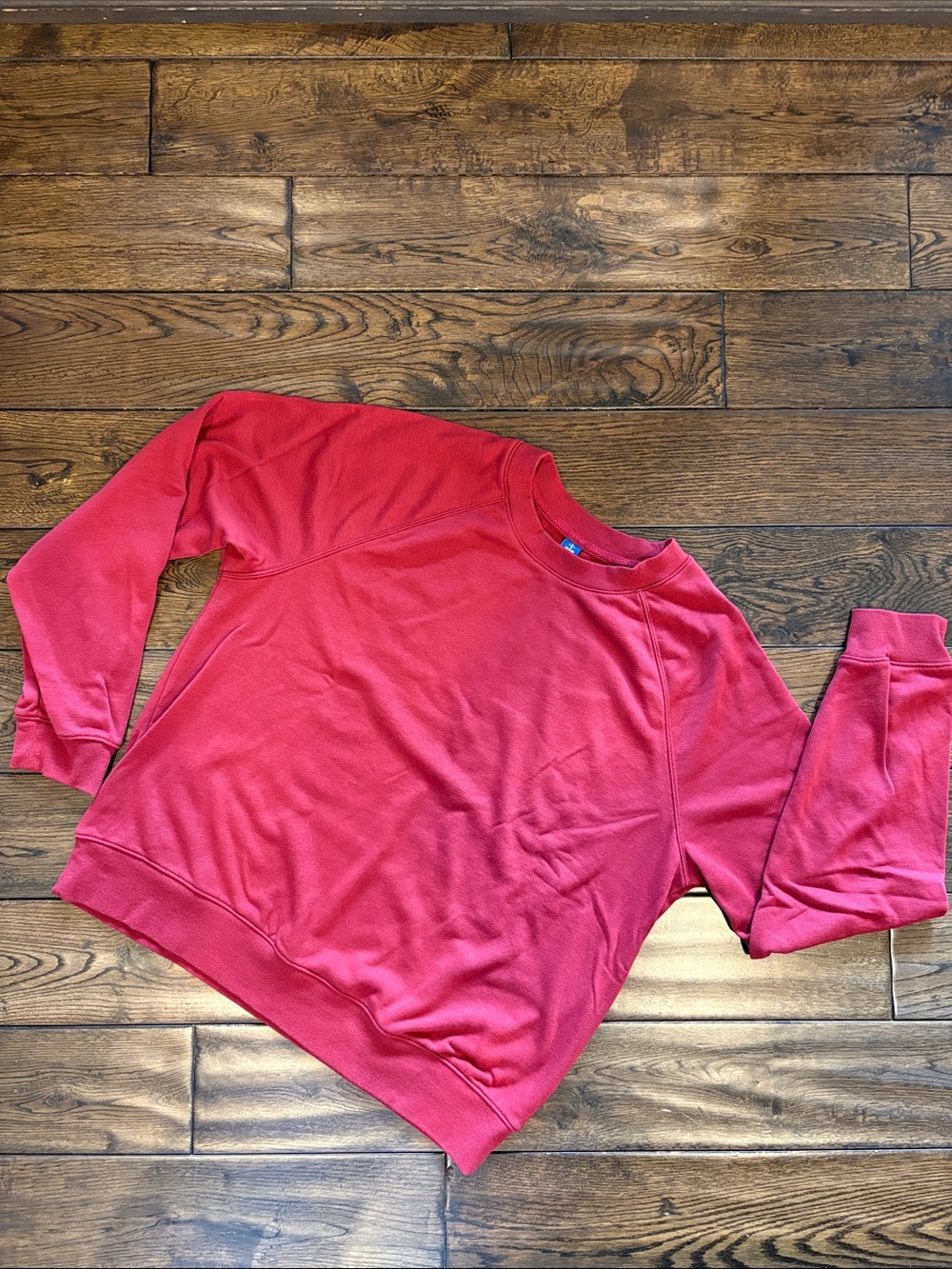 Old Navy Women’s Red Crewneck Sweatshirt